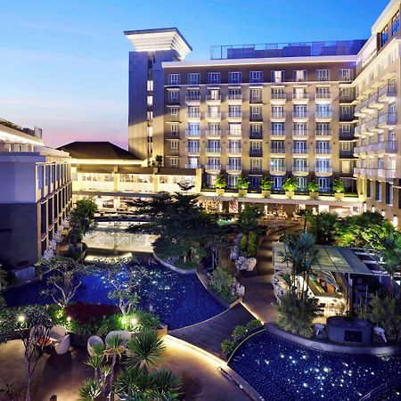 Grand Mercure Bandung Setiabudi Экстерьер фото
